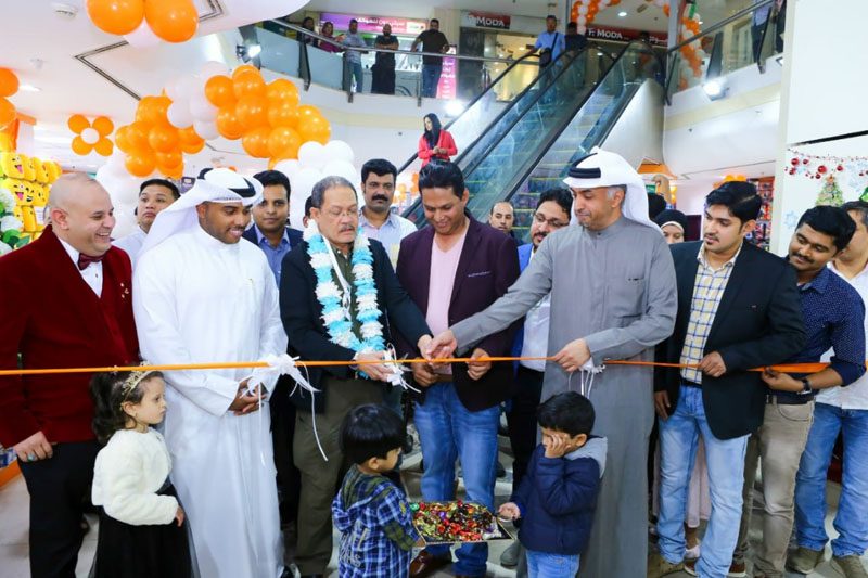 Ribbon cutting at a Kabayan store opening in a shopping mall